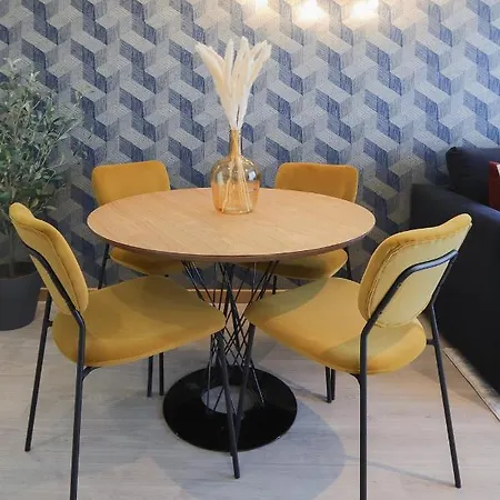 Hm - Issy Apartment *